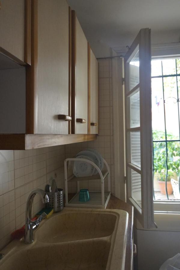 Independent Entrance Apt - 130M2 - Garden - Private Parking Lejlighed Athen Eksteriør billede