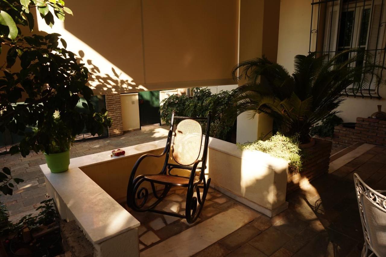 Independent Entrance Apt - 130M2 - Garden - Private Parking Lejlighed Athen Eksteriør billede